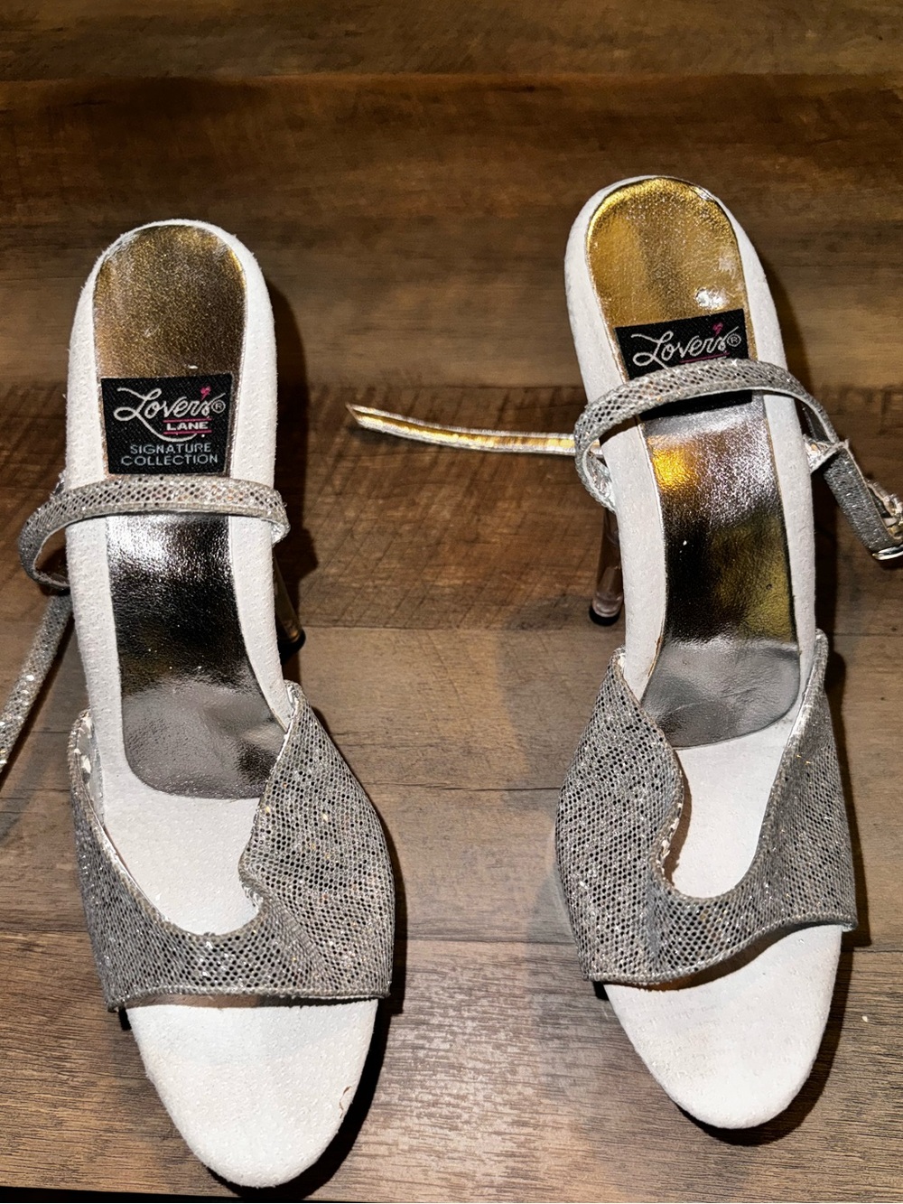 Lovers Lane Signature Collection Silver Rhinestone Clear Platform Heels Y2K